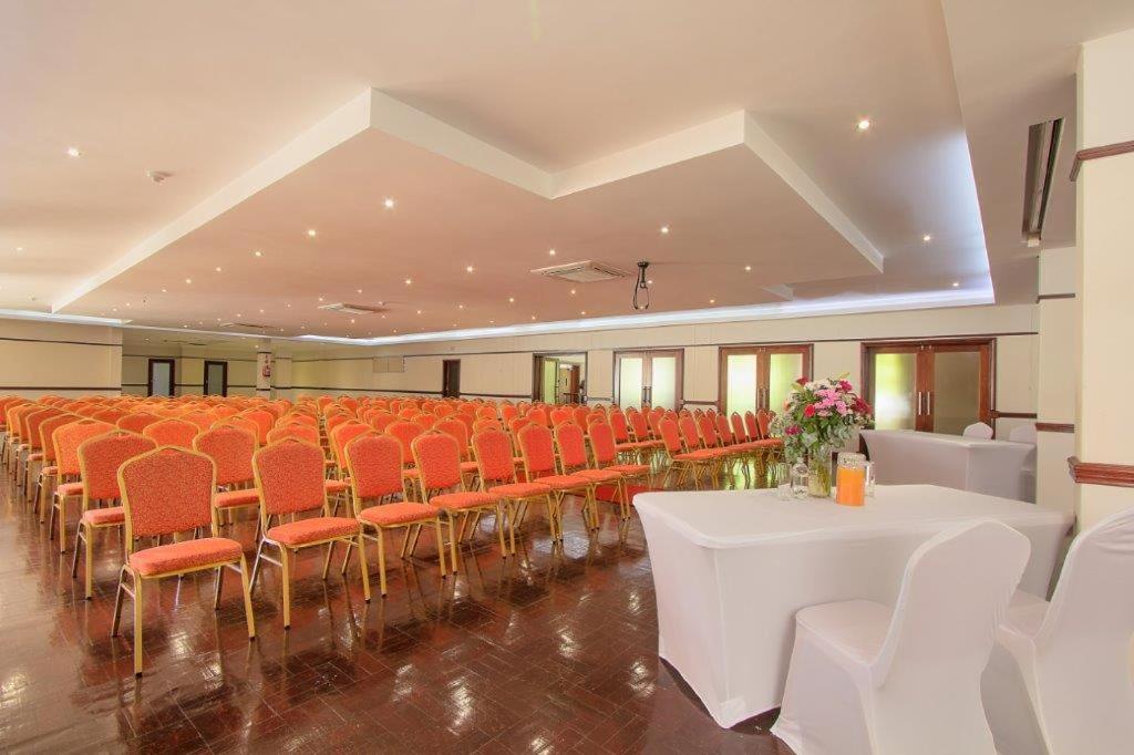 The Pretoria Hotel Екстер'єр фото