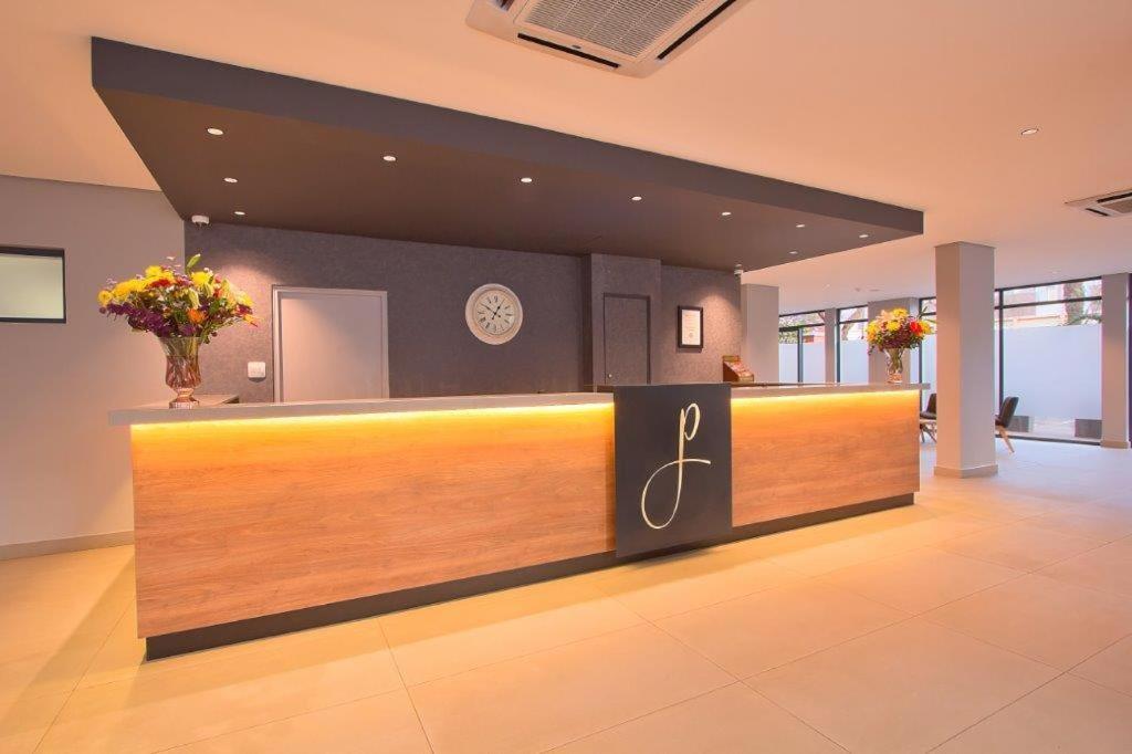 The Pretoria Hotel Екстер'єр фото